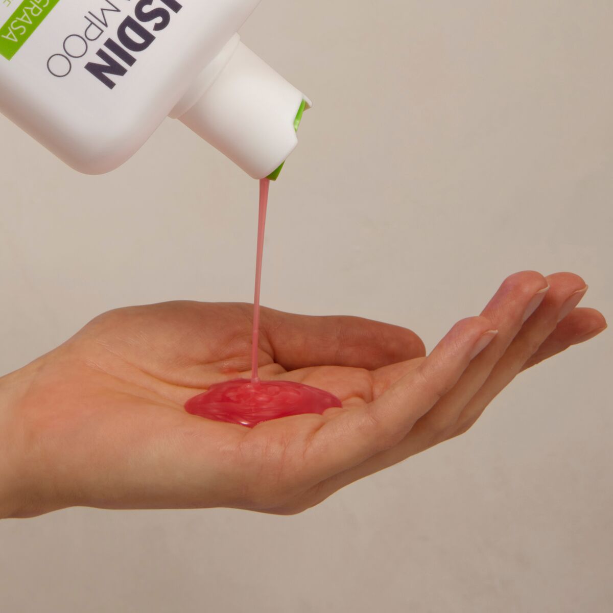 ISDIN Shampoo Anticaspa Grasa Nutradeica Champú (400ml)
