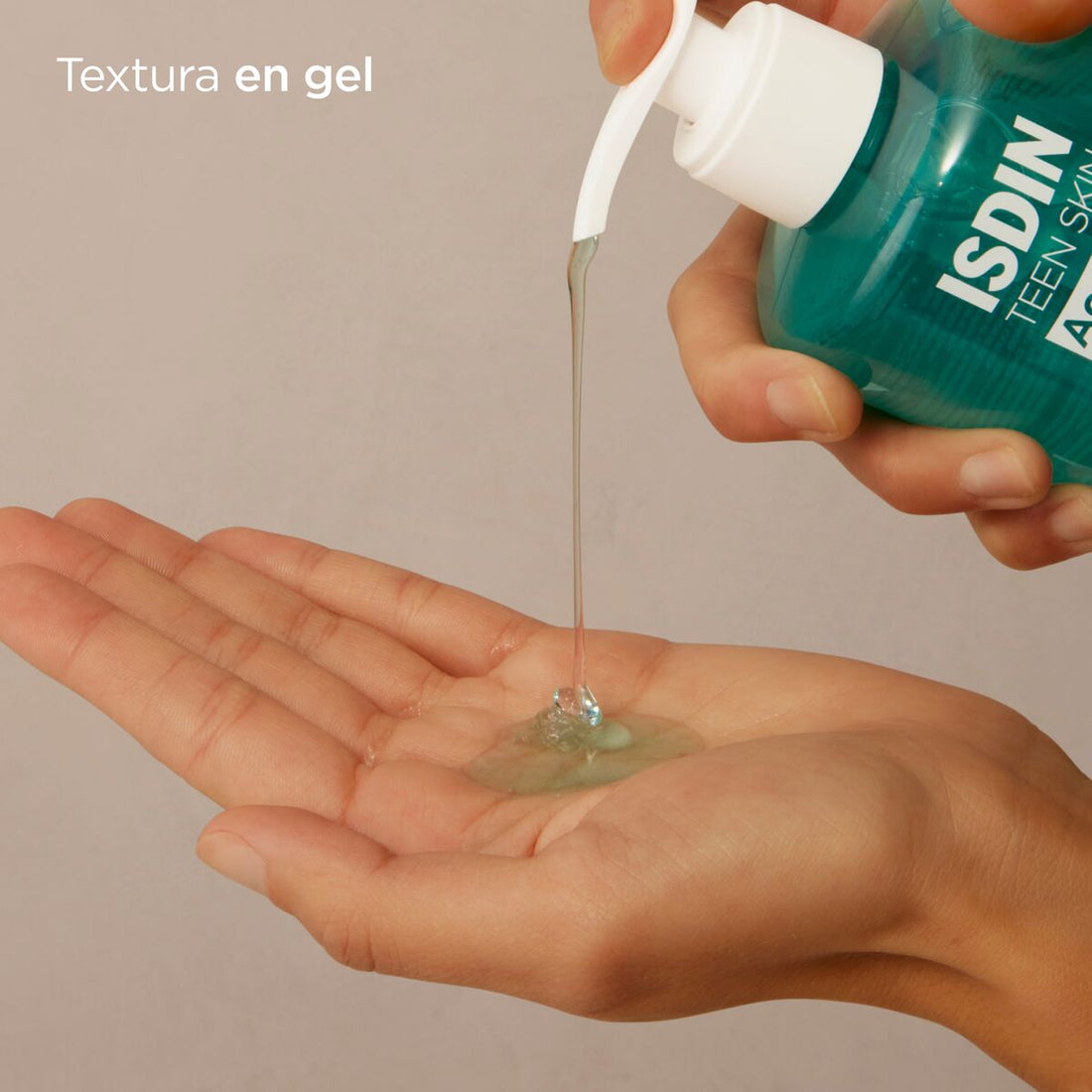 ISDIN Acniben Limpiador matificante (400ml) + Acniben Exfoliante Suave (100ml) PACK + Regalo: ISDIN Fusion Water Magic SPF 50 (10ml)